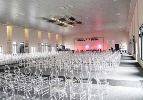 Does the event venue have a stage or podium available?